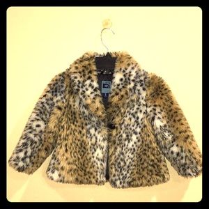 It doesn’t fit my daughter anymore.